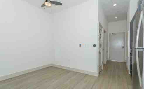 One bedroom apartment for rent, Oxford RoomsLocal image
