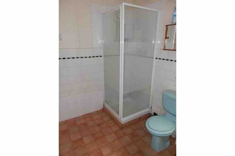 studio to rent image
