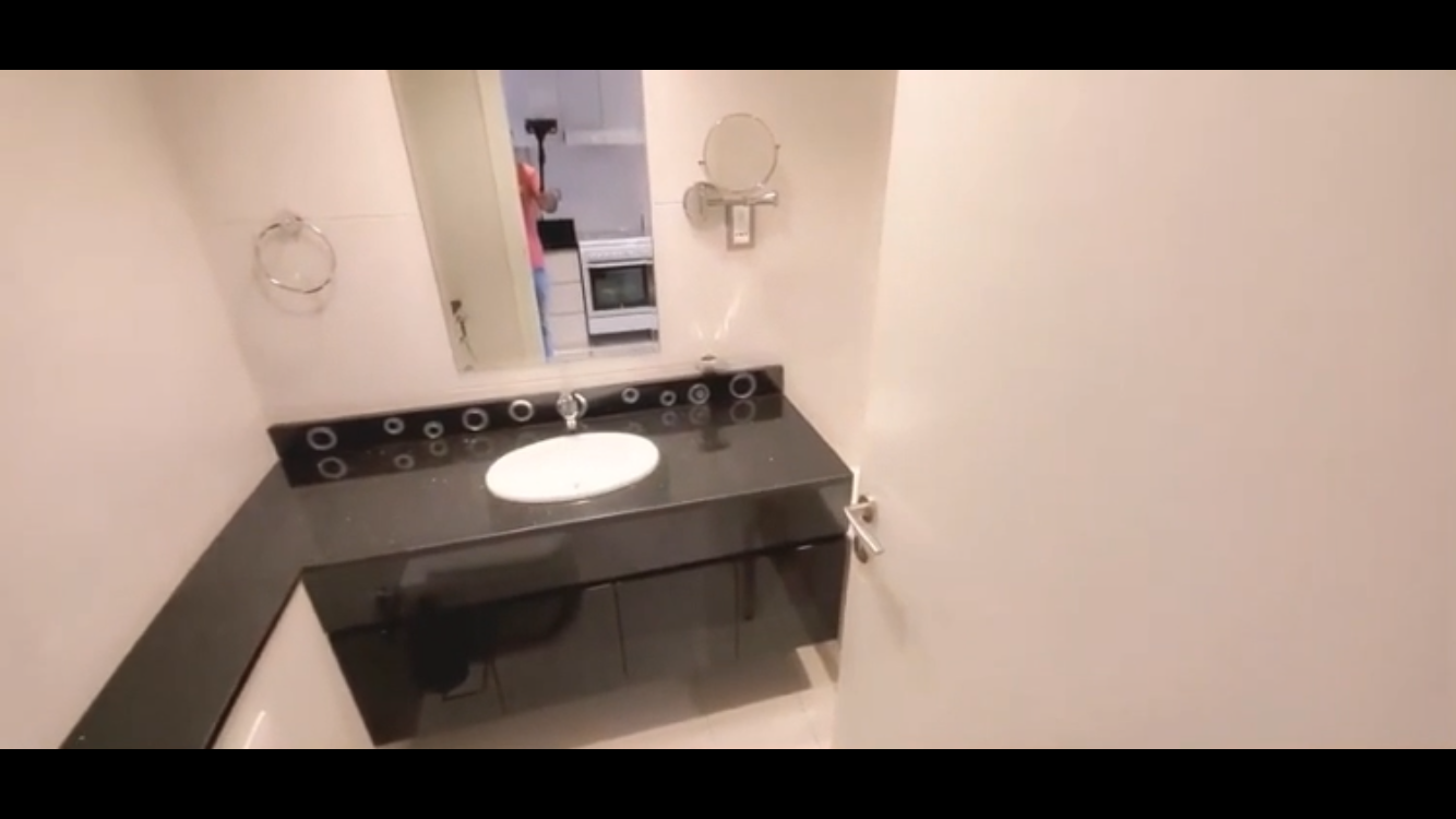 1 studio apartment for rent RoomsLocal image