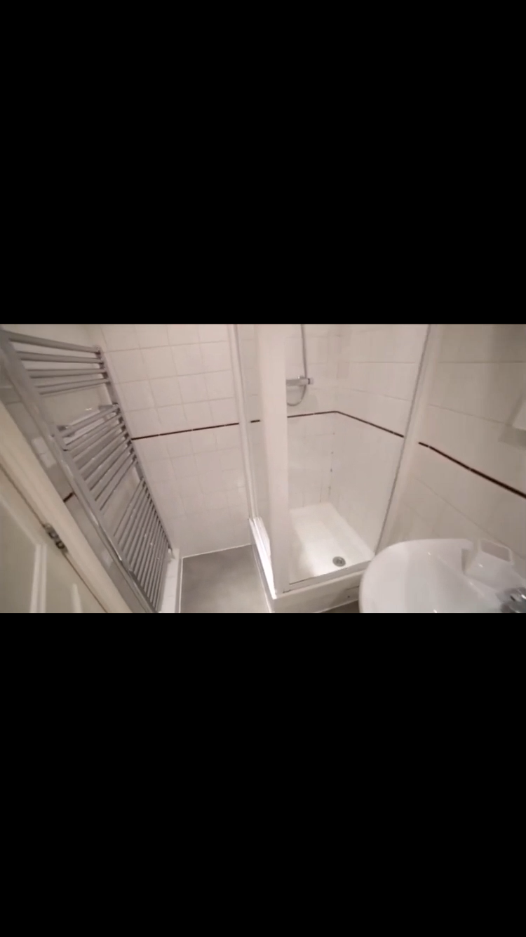 1 studio apartment for rent image