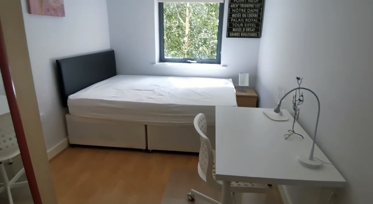 One bedroom apartment RoomsLocal image