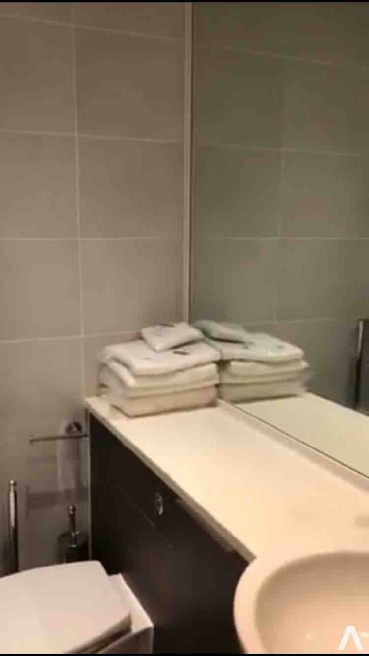 One bedroom flat for rent RoomsLocal image