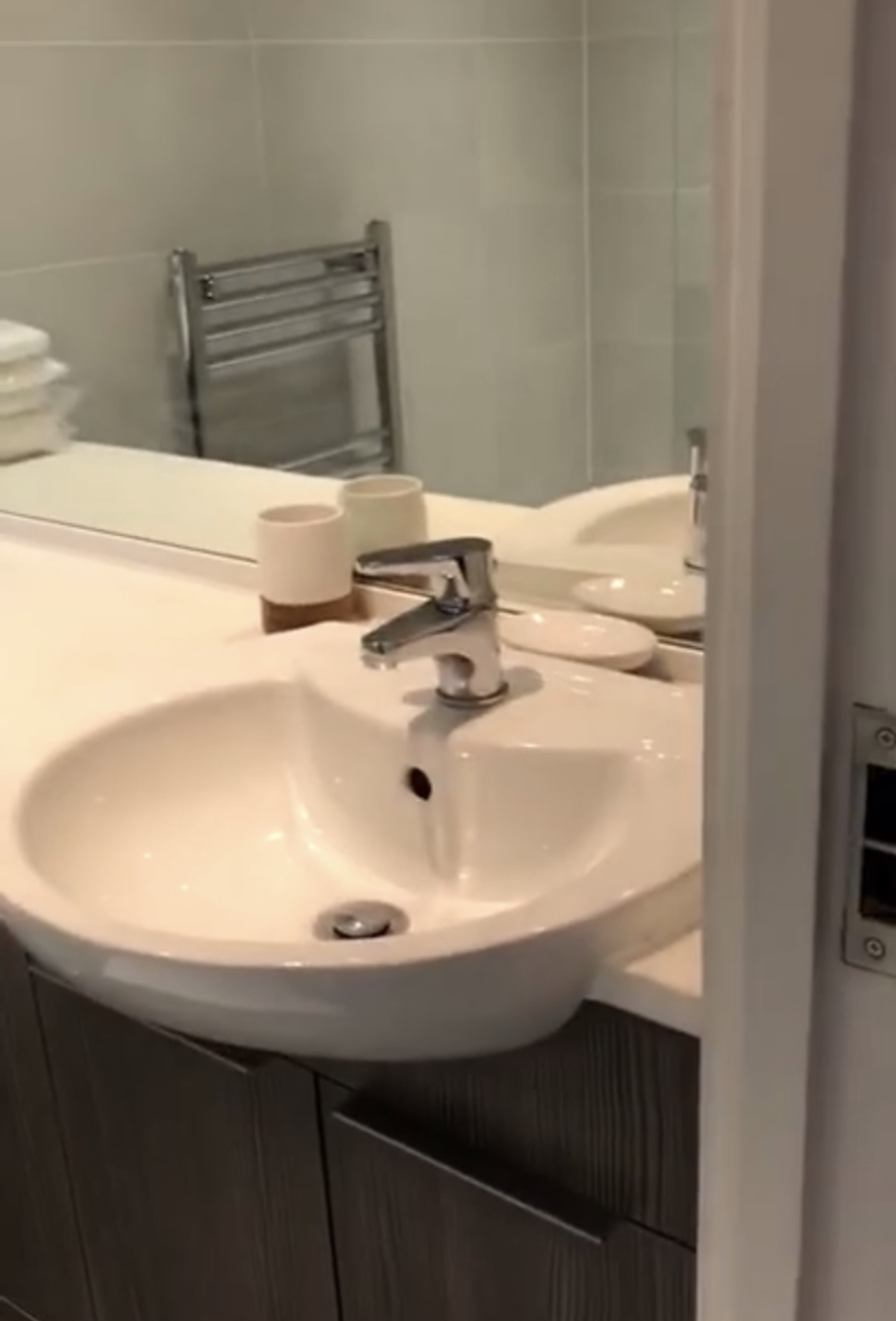  RoomsLocal image
