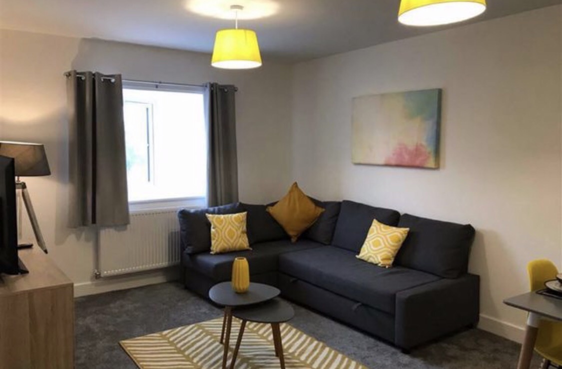 Exclusive single bedroom, Bristol RoomsLocal image