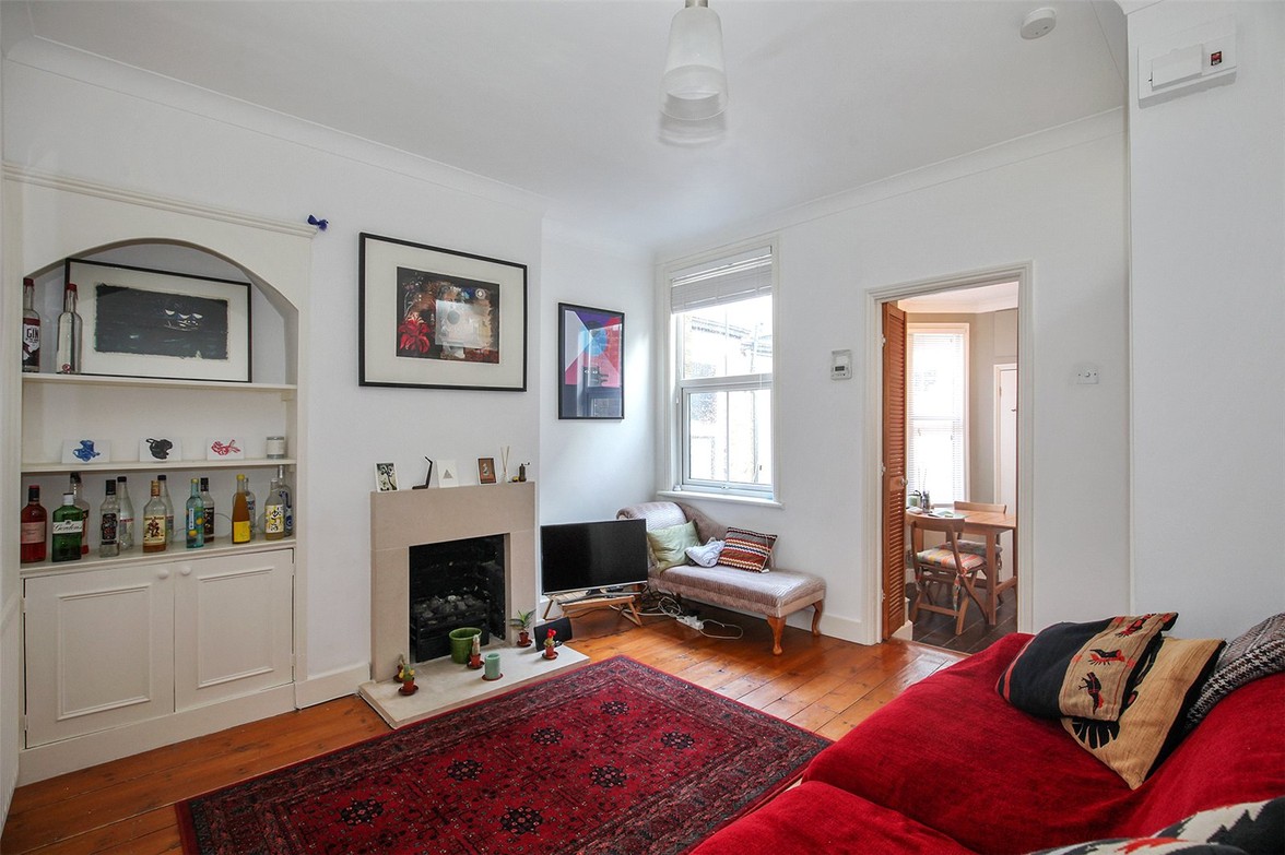 One bedroom apartment for rent in London E2 image