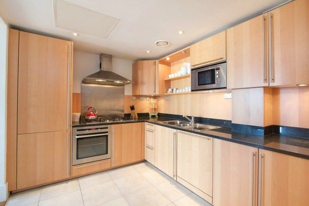 1 BEDROOM apt in London RoomsLocal image