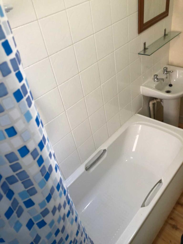 Refurbished 1 double bedroom flat to rent, Bristol RoomsLocal image