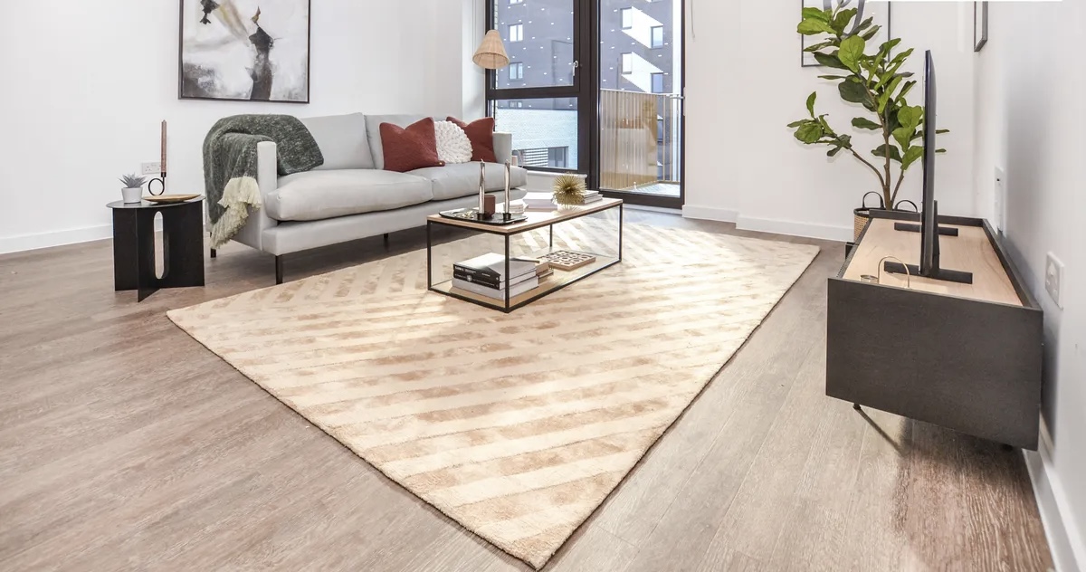 A studio room apartment for rent image