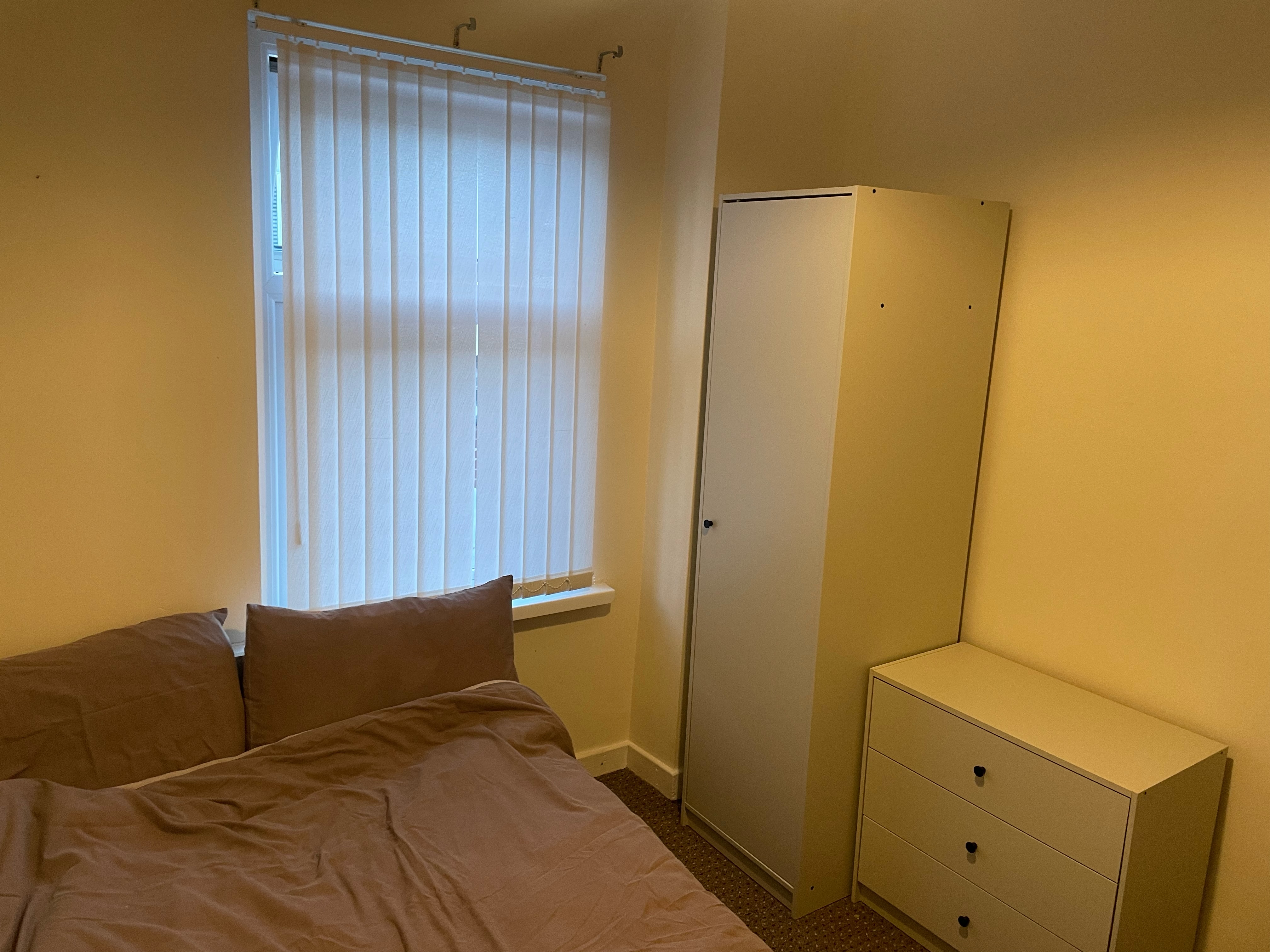 3 bedroom house in Liverpool RoomsLocal image
