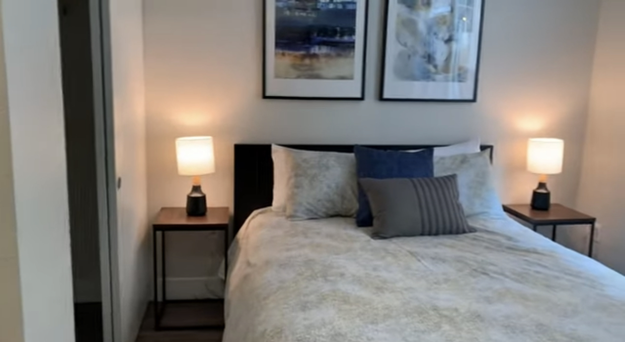 1 bedroom apartment, Manchester RoomsLocal image
