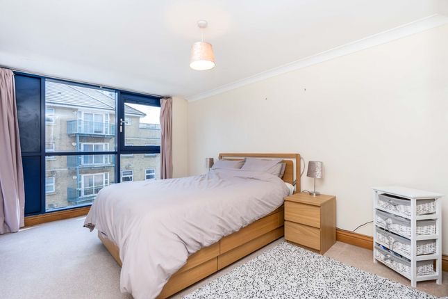 Smart one bedroom flat RoomsLocal image