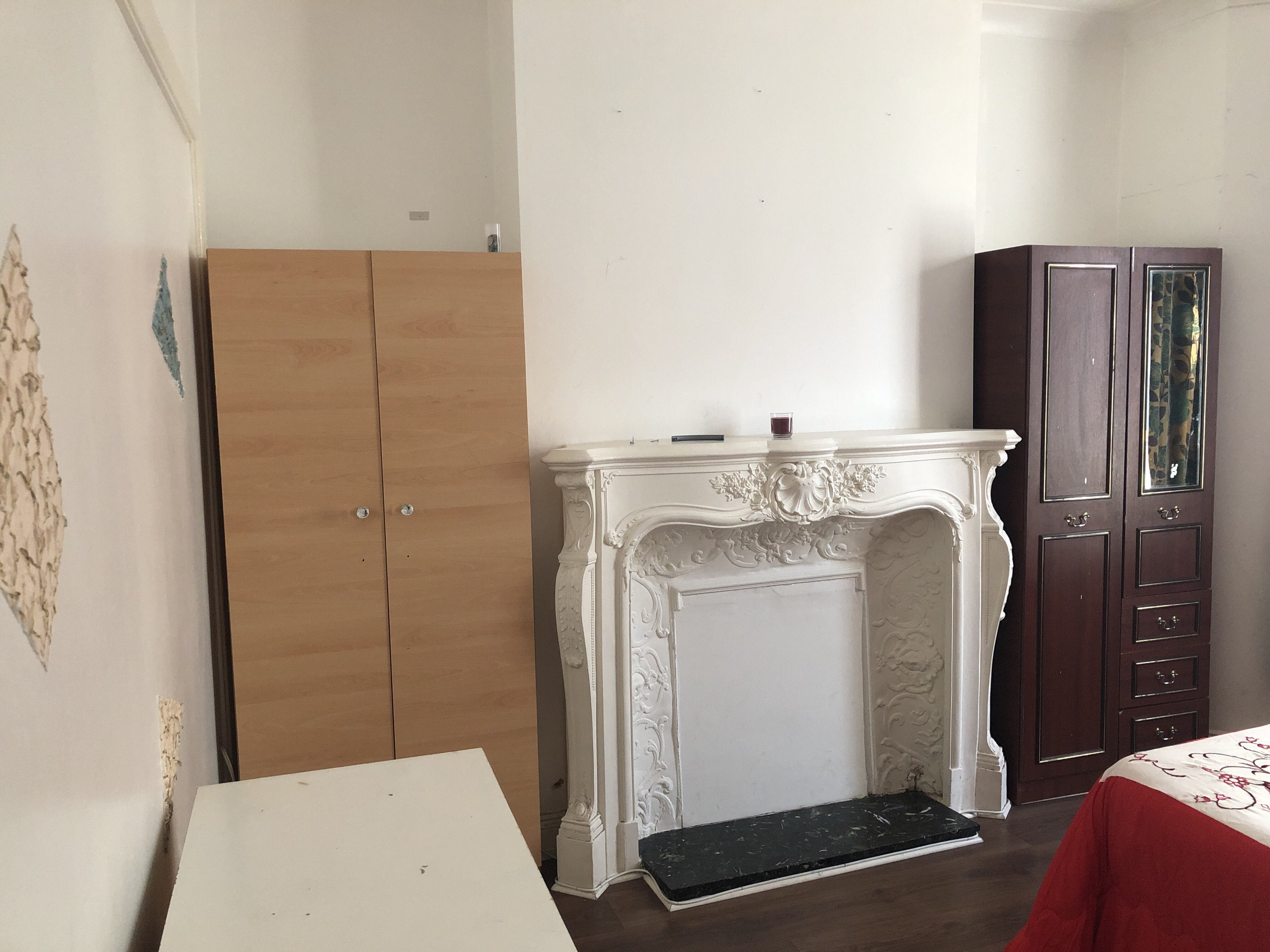 2 RoomsLocal image