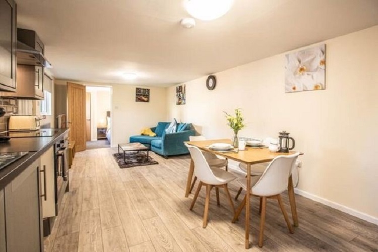 furnished one bedroom flat, Bristol RoomsLocal image