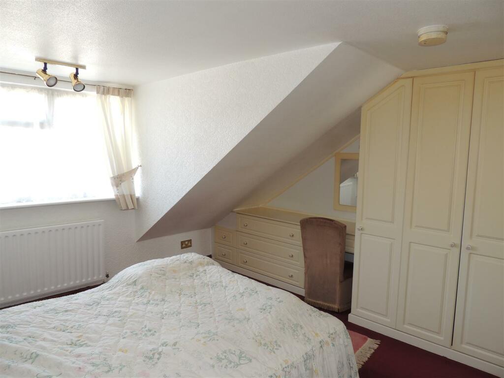  RoomsLocal image