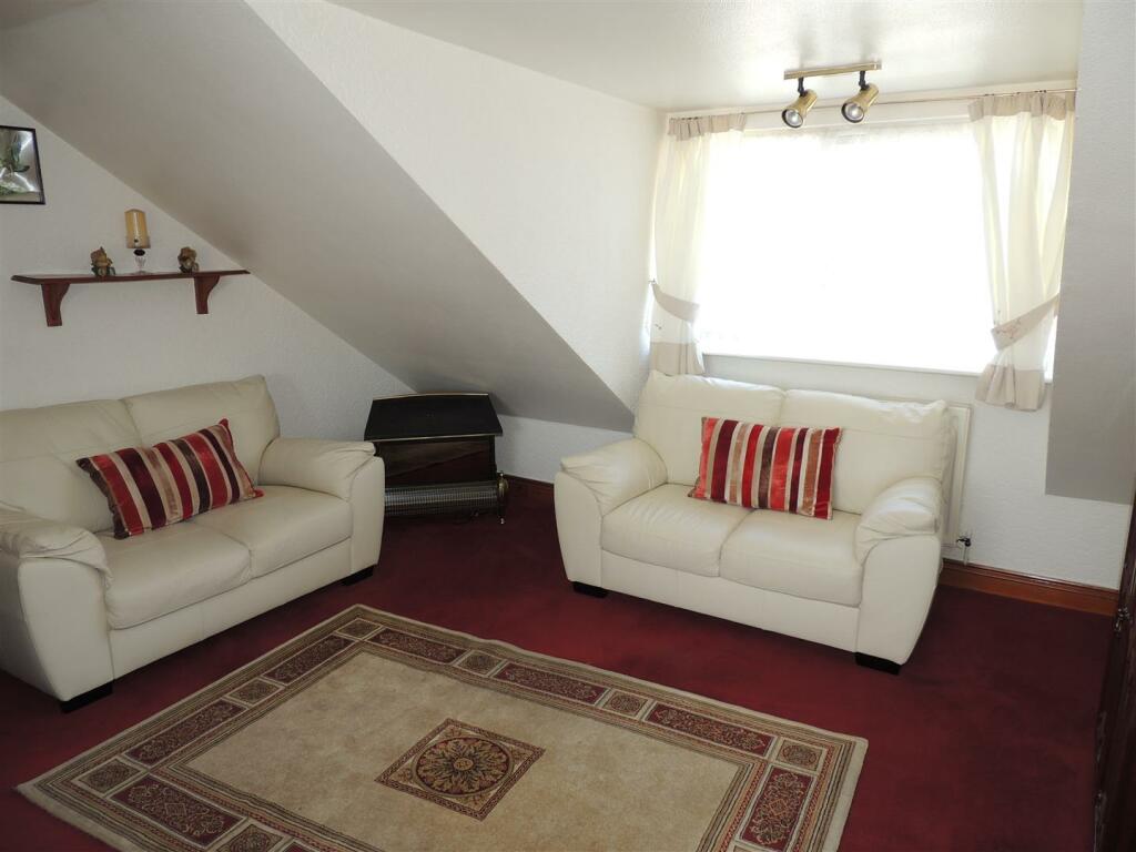  RoomsLocal image