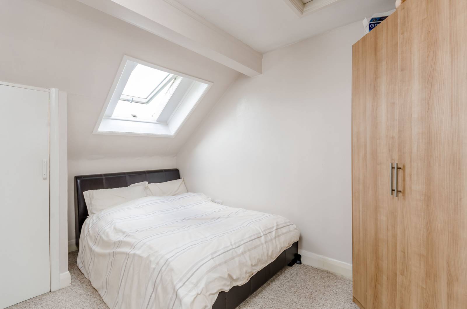 ONE BEDROOM FLAT IN ANGUS, Arbroath RoomsLocal image