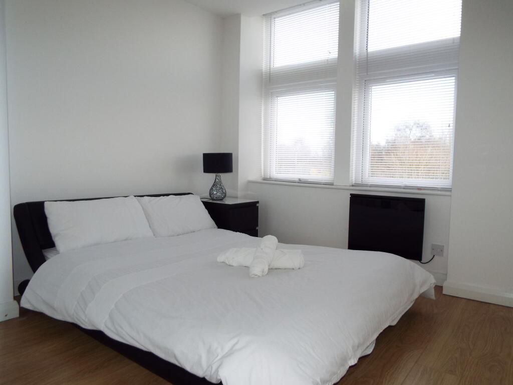 LOVELY ONE BEDROOM FLAT IN CAMBRIDGE RoomsLocal image