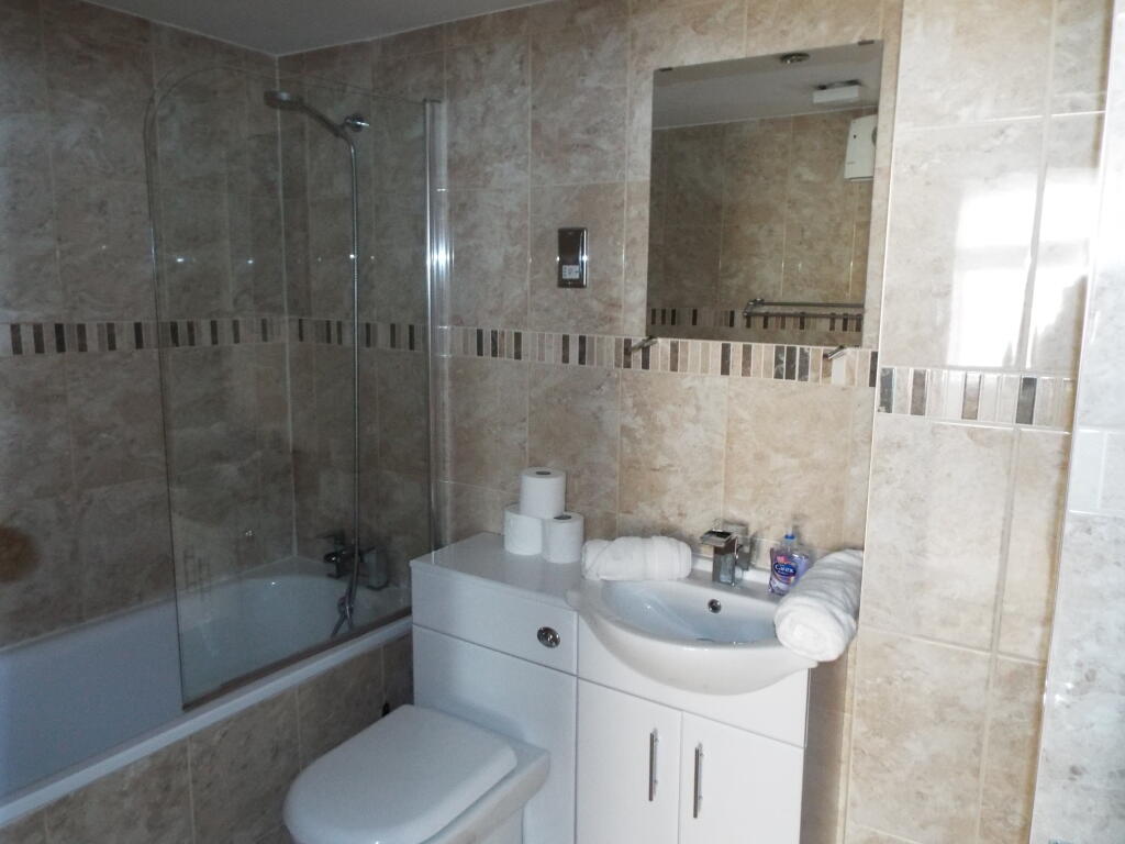 LOVELY ONE BEDROOM FLAT IN CAMBRIDGE RoomsLocal image