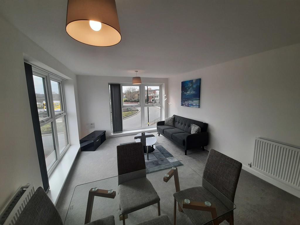 FURNISHED ONE BEDROOM FLAT IN MANCHESTER RoomsLocal image
