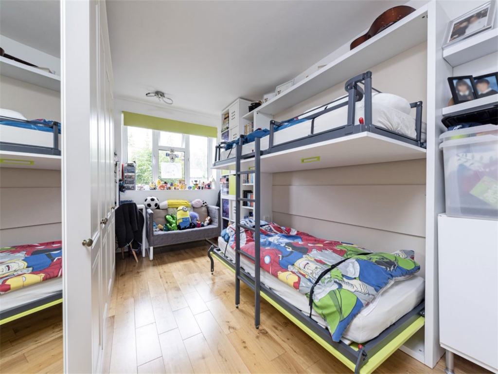 BRAND NEW ONE BEDROOM FLAT IN BIRMINGHAM RoomsLocal image