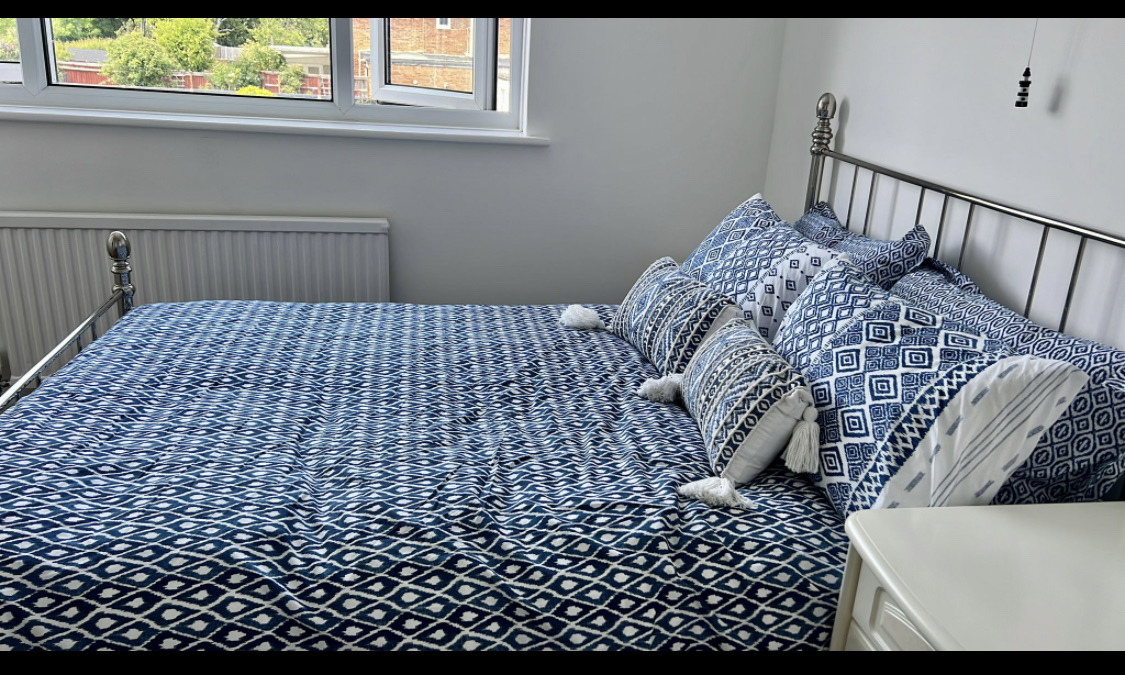  RoomsLocal image