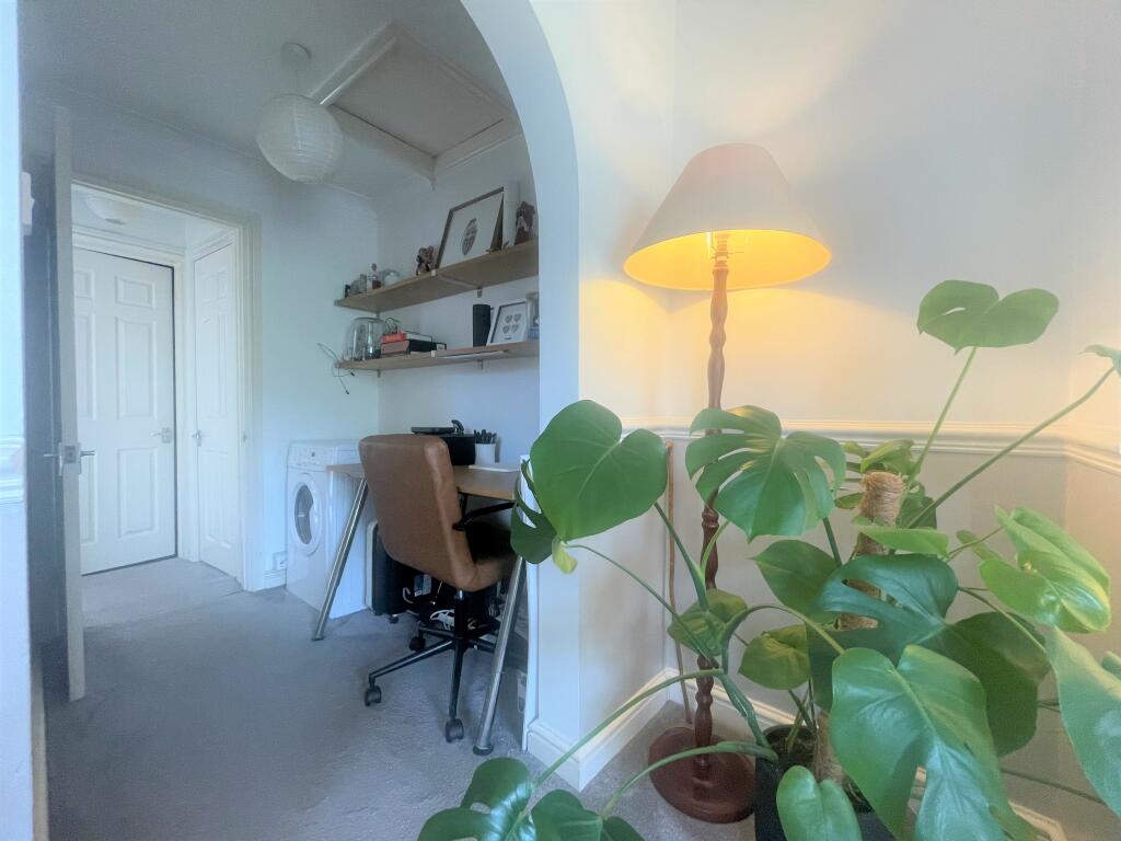 MODERN ONE BEDROOM FLAT IN GLASGOW RoomsLocal image