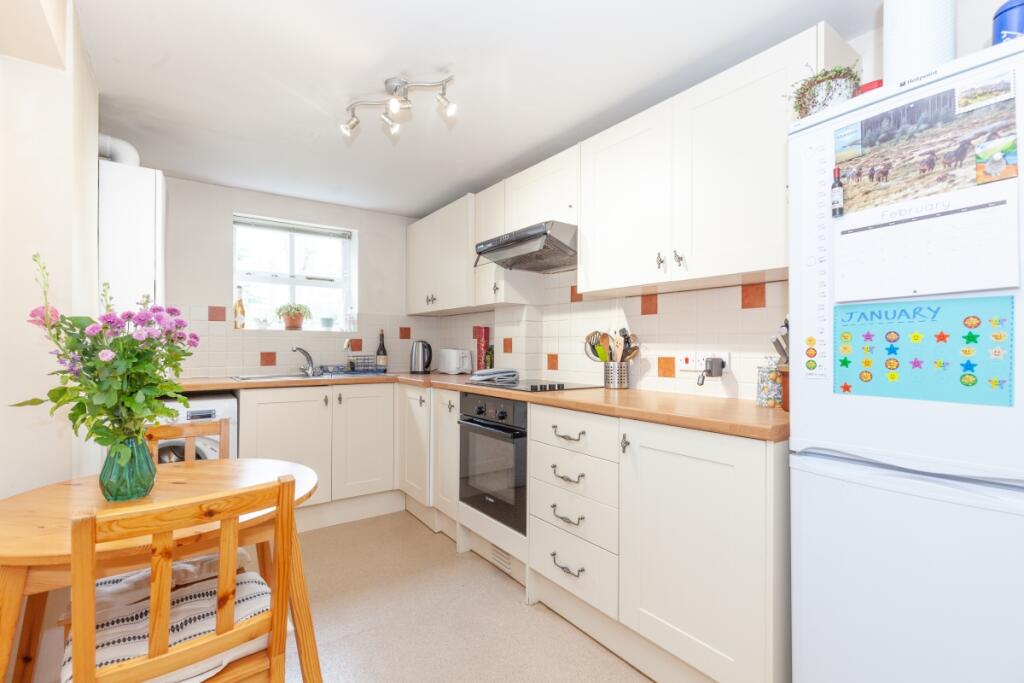 MODERN ONE BEDROOM FLAT IN LIVERPOOL RoomsLocal image