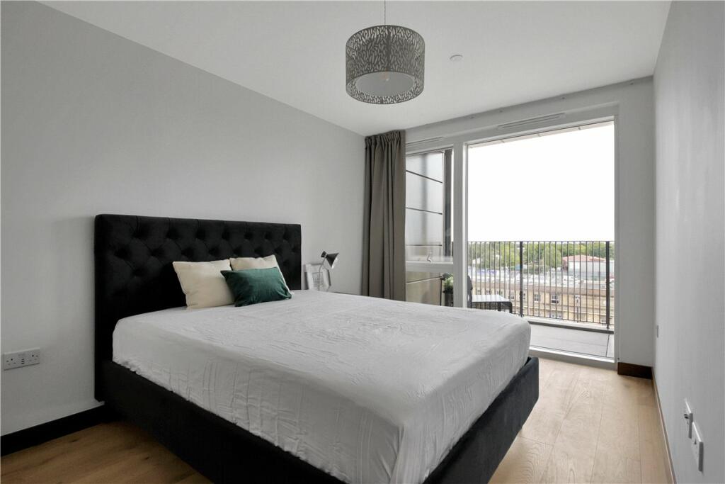 MODERN ONE BEDROOM FLAT IN BRISTOL RoomsLocal image