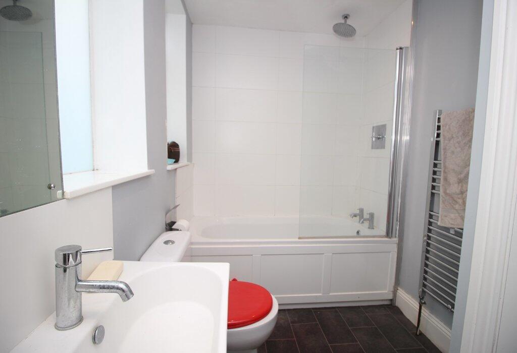 FURNISHED ONE BEDROOM FLAT IN INVERNESS RoomsLocal image