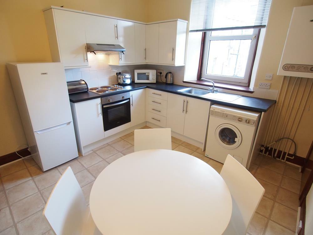 FURNISHED ONE BEDROOM FLAT IN NOTTINGHAM RoomsLocal image
