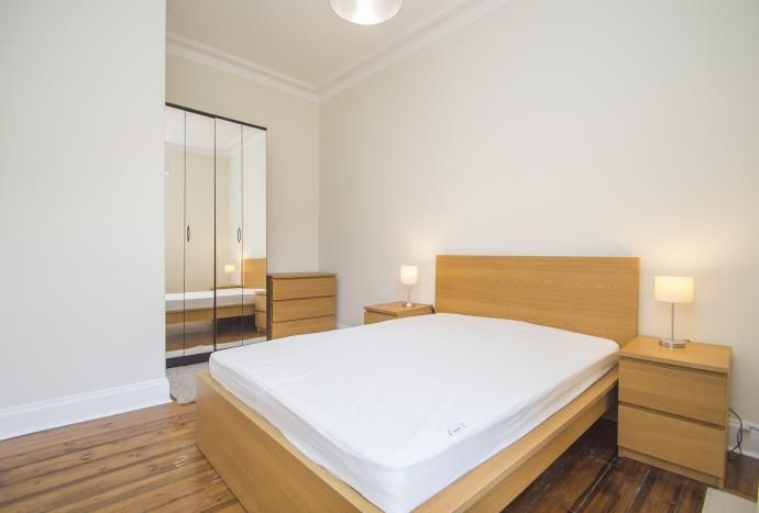 Lovely one bedroom flat to rent RoomsLocal image