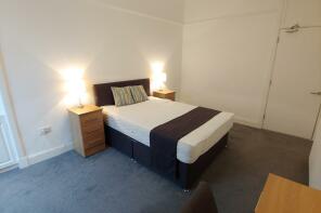 STUNNING  ONE BEDROOM FLAT IN ST ANDREWS RoomsLocal image