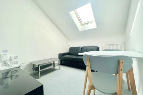 ONE BEDROOM FLAT IN ABERDEEN RoomsLocal image