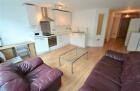 FANTASTIC ONE BEDROOM FLAT IN LEEDS RoomsLocal image