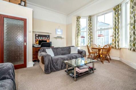 FIRST FLOOR FURNISHED ONE BEDROOM FLAT IN LEICESTER RoomsLocal image