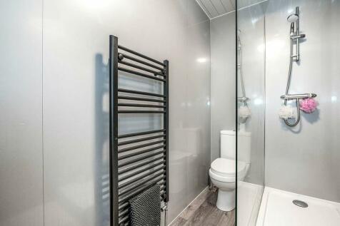 FIRST FLOOR FURNISHED ONE BEDROOM FLAT IN LEICESTER RoomsLocal image