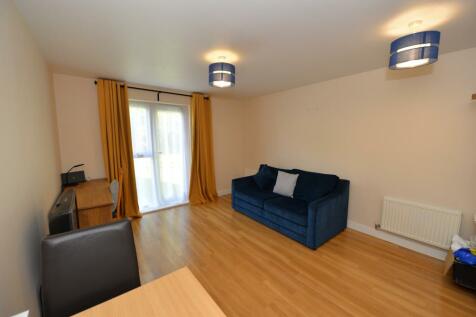 1 room in Plymouth, PL4 7EB RoomsLocal image