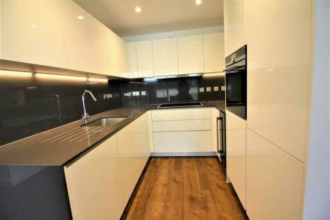 FURNISHED ONE BEDROOM FLAT IN SHEFFIELD RoomsLocal image