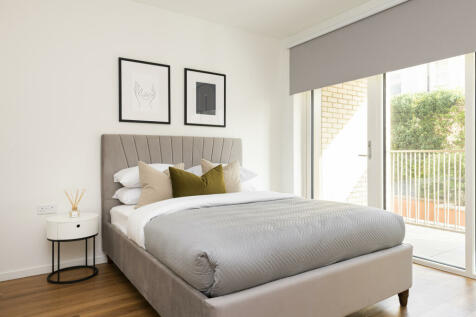 FURNISHED ONE BEDROOM FLAT IN COVENTRY RoomsLocal image