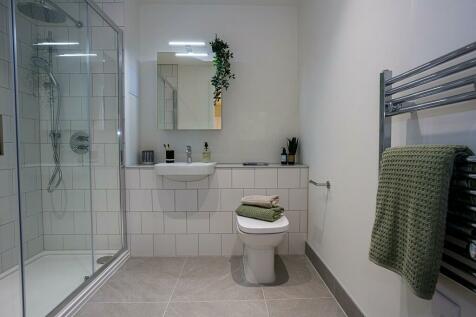 FURNISHED ONE BEDROOM FLAT IN BRIGHTON RoomsLocal image