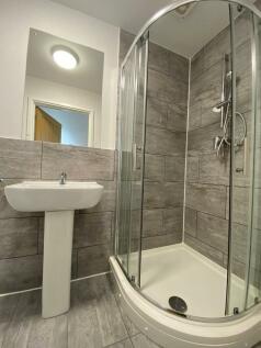 ONE BEDROOM FLAT IN PETERBOROUGH RoomsLocal image