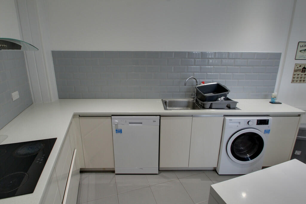 GROUND FLOOR ONE BEDROOM FLAT IN LEICESTER RoomsLocal image