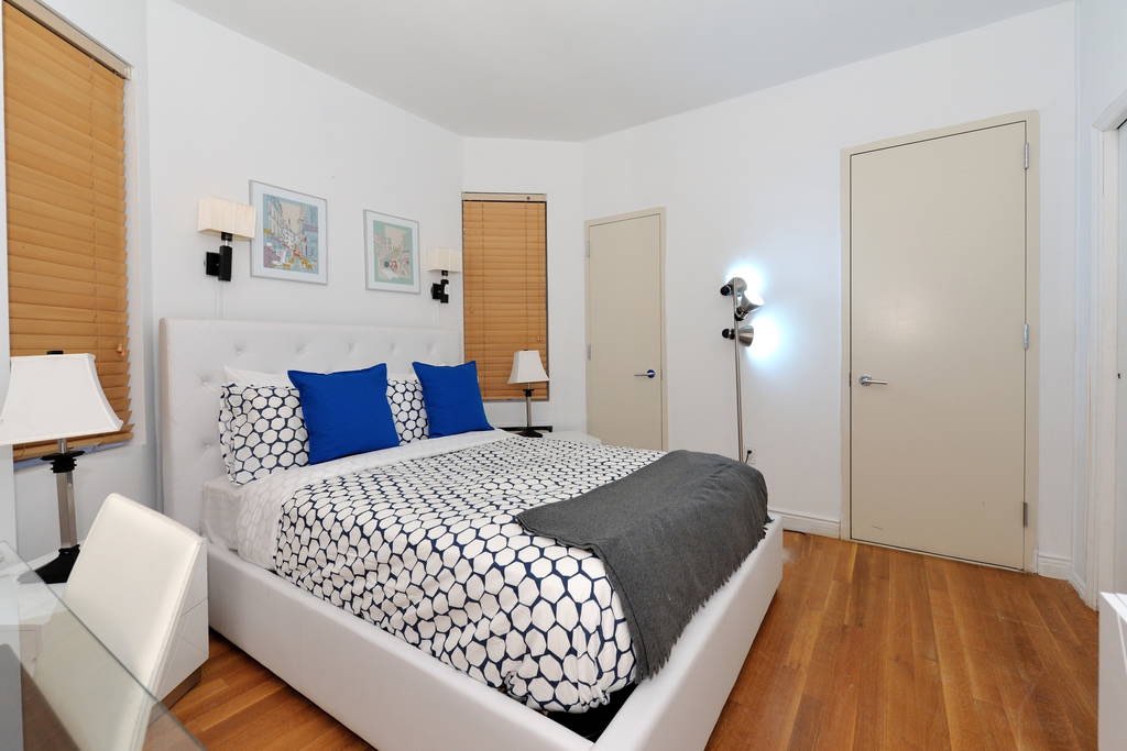 Mayfair Room image