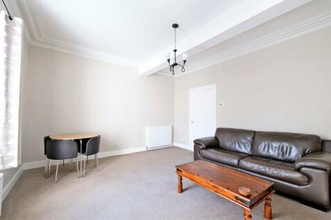 SPACIOUS BEDROOM FLAT IN ABERDEEN RoomsLocal image