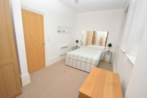FULLY FURNISHED BEDROOM FLAT IN SUNDERLAND RoomsLocal image