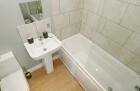 BEAUTIFUL FURNISHED BEDROOM FLAT IN PRESTON RoomsLocal image