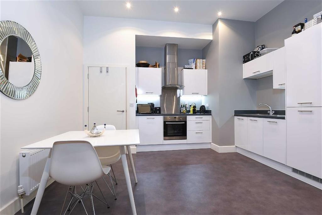 WELL PRESENTED ONE BEDROOM FLAT IN BRISTOL RoomsLocal image
