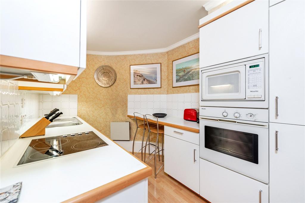1 BEDROOM FLAT IN EXETER RoomsLocal image