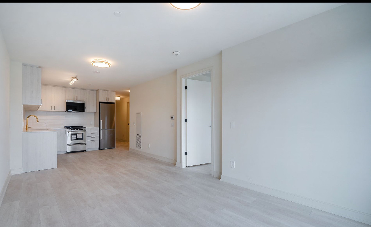 1 room in Milton, L9T3L3 RoomsLocal image