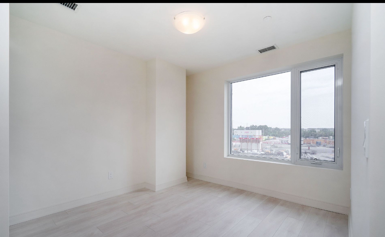1 room in Milton, L9T3L3 RoomsLocal image
